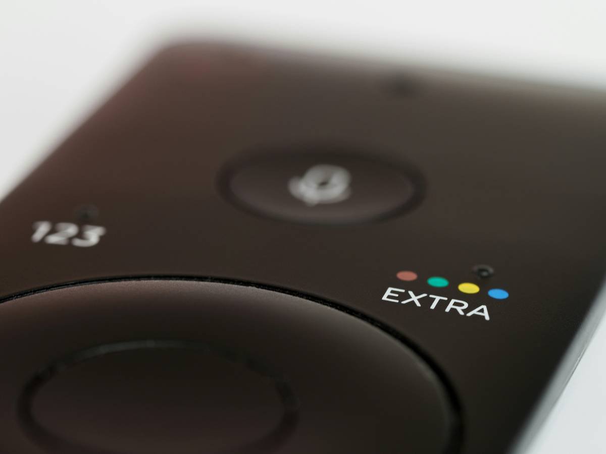 close up, bokeh, macro, blur, blurred background, close focus, samsung, samsung 4k, samsung television, remote control, buttons, remote, extra button